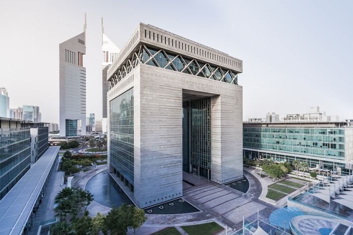 Governor of DIFC receives delegation from Chechen Republic