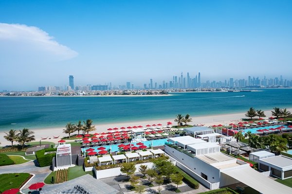 An exquisite Saturday brunch at Th8 Palm Dubai Beach Resort