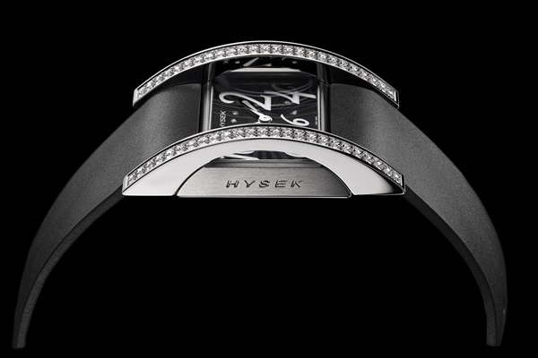 Hysek’s Duna 36mm: A Bold Tribute to Femininity and Avant-Garde Design