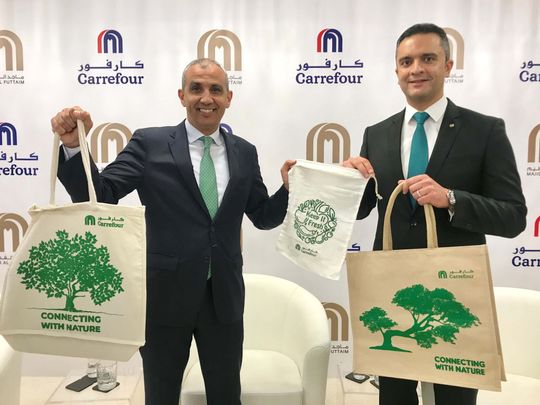 Single-use plastic ban: reusable shopping bags offered by supermarkets in Abu Dhabi