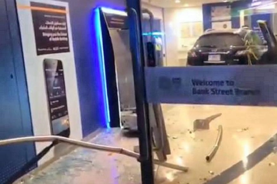 Car ploughs into Dubai bank sending customers fleeing