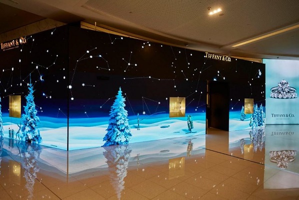 Tiffany &amp; Co. unveiled its magical holiday windows at Dubai Mall