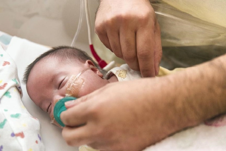 &#039;It&#039;s a miracle&#039;: Corniche hospital staff who delivered 400g baby overjoyed as she prepares to return home