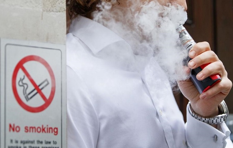 Dubai cracks-down on e-cigarette use in malls