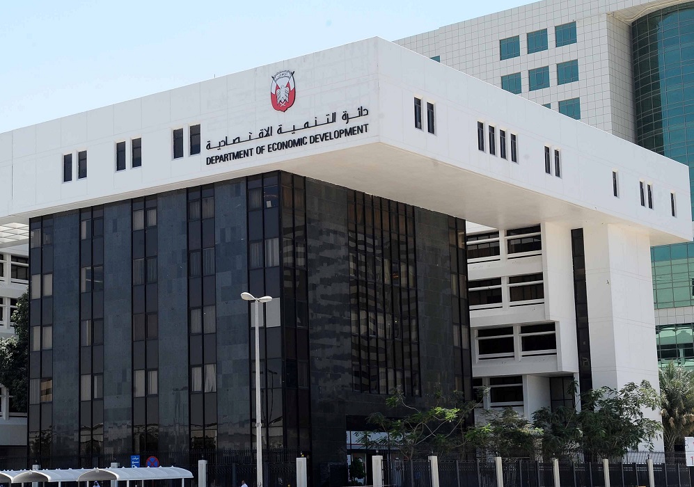 Penalties for using fake economic licenses in Abu Dhabi toughened to AED50,000