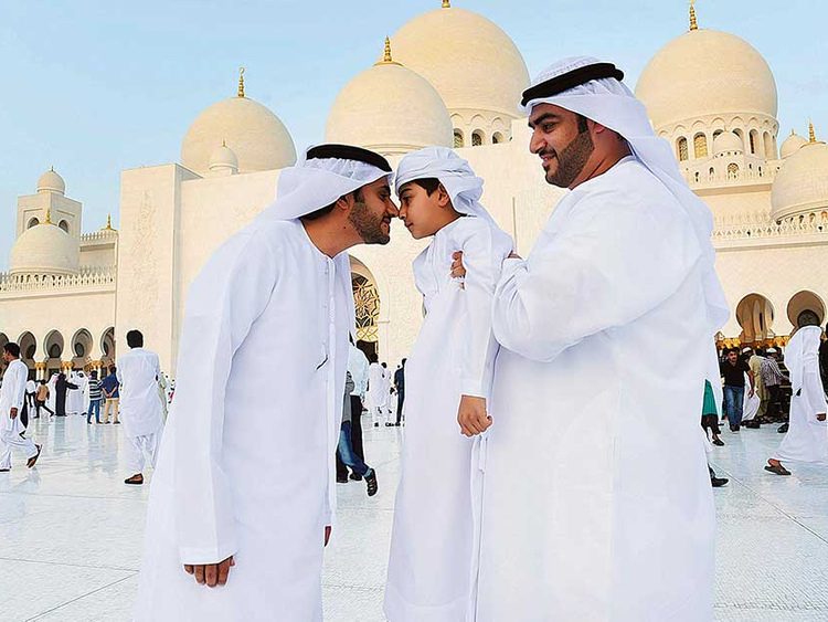 Президент ОАЭ помиловал 669 заключенных перед Ид Аль Адха
