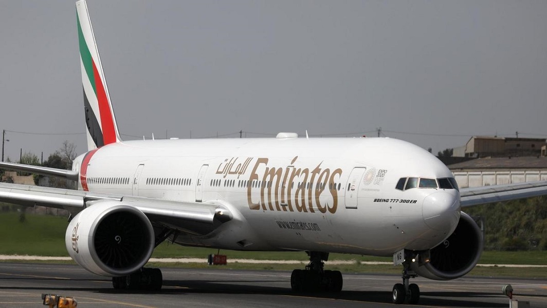 Emirates bans some MacBook Pros on its flights