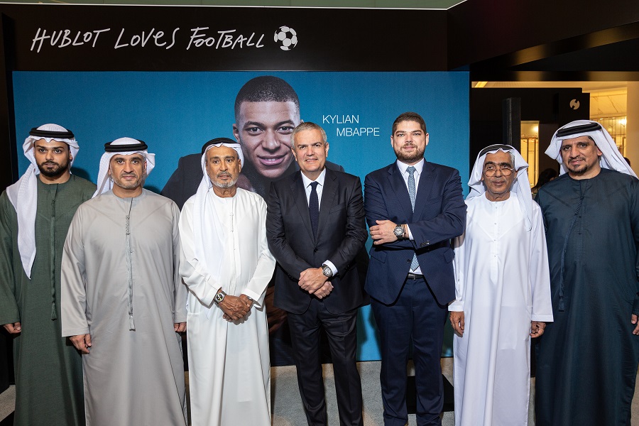 Hublot starts 2020 with a Big Bang for the reopening of its Dubai Mall flagship boutique