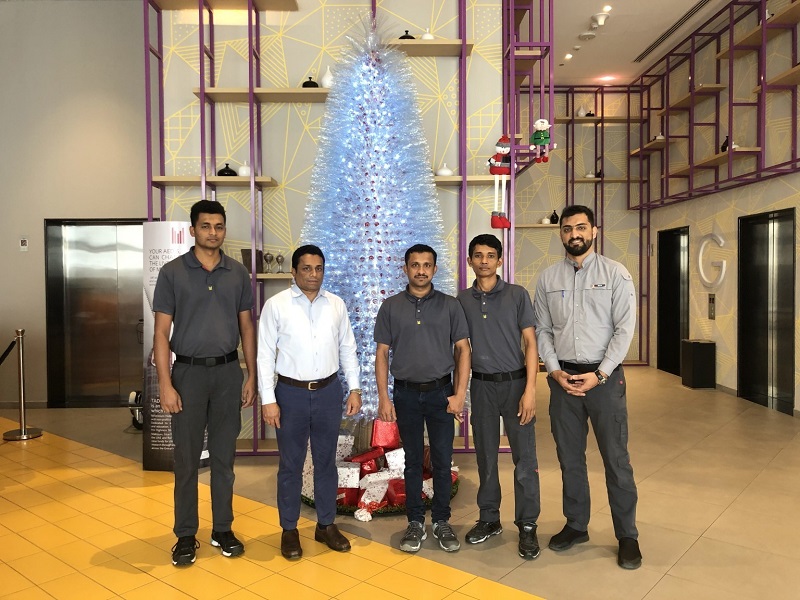 Studio M Arabian Plaza creates eco-friendly Christmas tree with 1200+ used water bottles