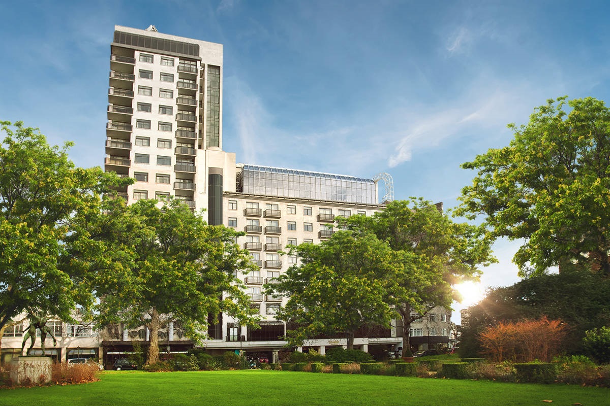 Jumeirah Carlton Tower &amp; Jumeirah Lowndes Hotel launch London’s first Toy Butler 