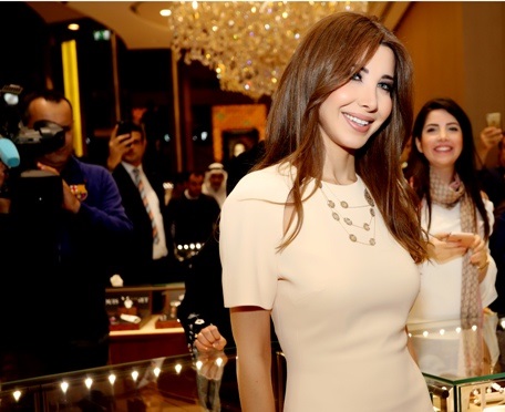 Superstar Nancy Ajram dazzles in new ‘Farfasha’ Collection launched during DSF 2017! 