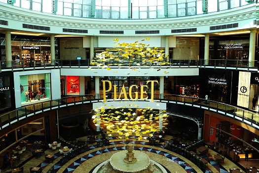 Don’t miss it! Luxury icon Piaget celebrates Gala Milanese launch at Dubai’s Mall of the Emirates with thrilling installation by French artist Piergil Fourquie!