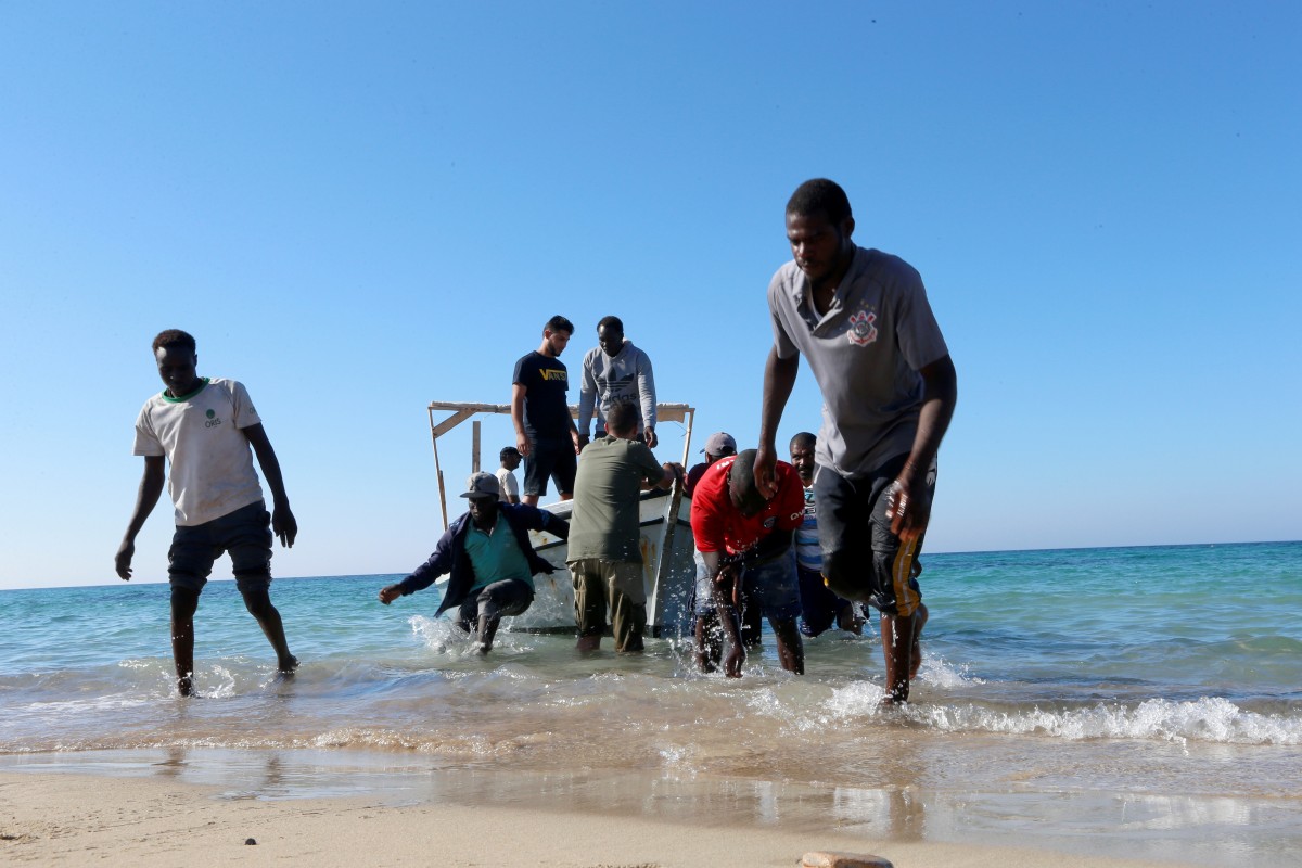 Полторы сотни нелегалов погибли при кораблекрушении у берегов Ливии