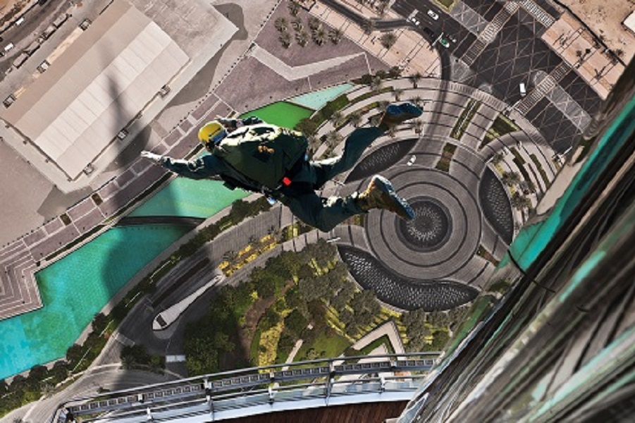 Scaling Dubai&#039;s Burj Khalifa is now a virtual reality