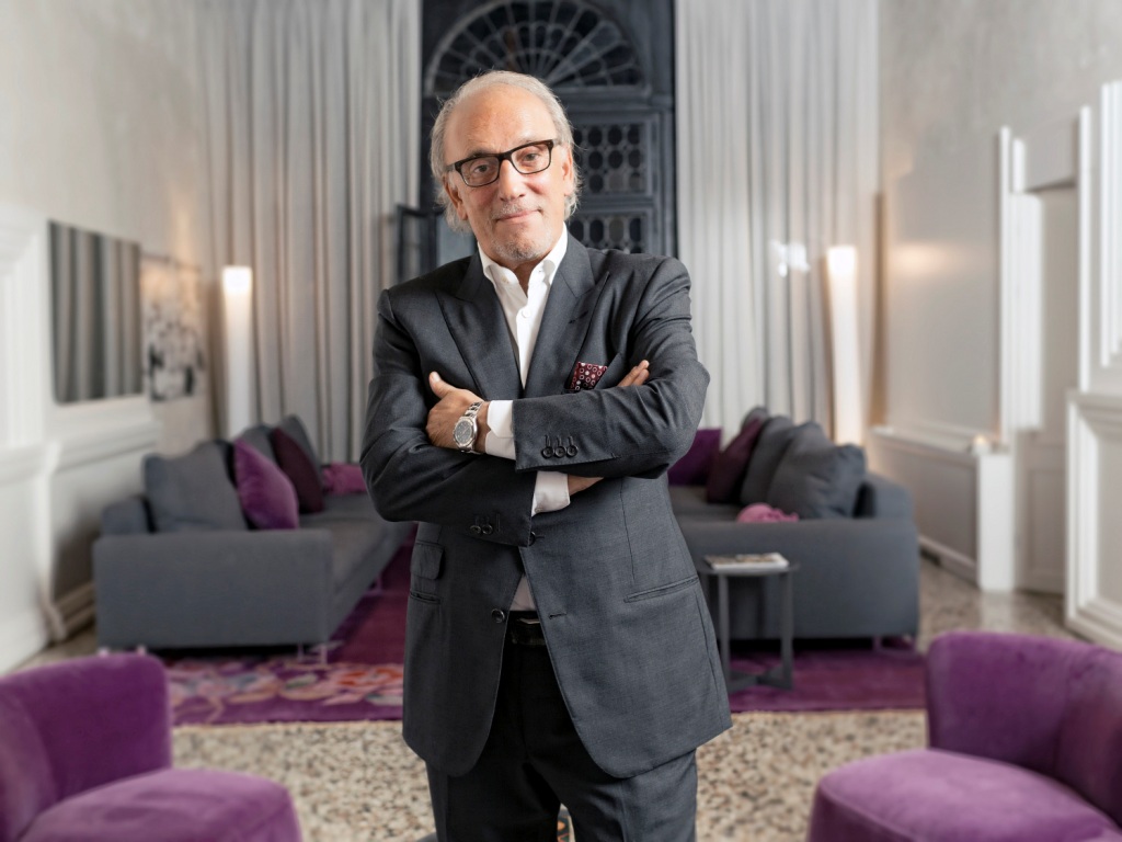Roberto Coin Celebrates Two Decades of Design Excellence