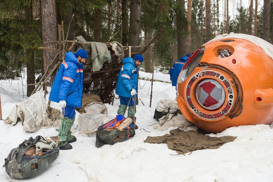 Emirati astronauts undergo winter survival training in Russia