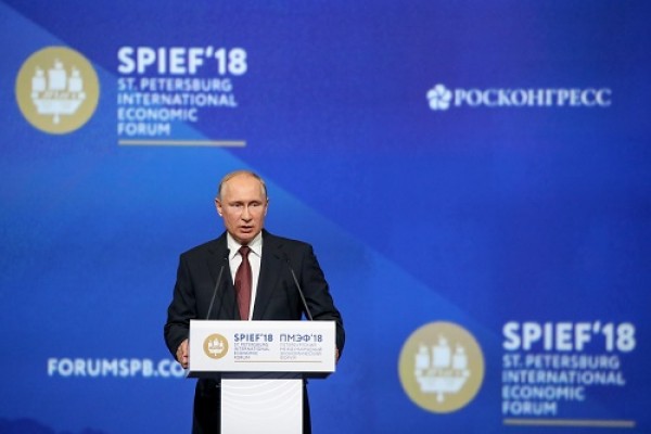 Putin announces 2019 Global Manufacturing and Industrialisation Summit in Russia