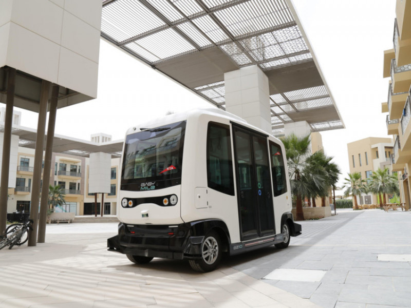 Совет Дубая по транспорту будущего изучает практики введения самоуправляющегося транспорта