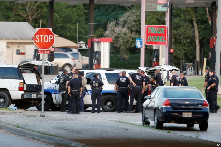 Multiple deaths in shooting at Baptist church in south Texas 