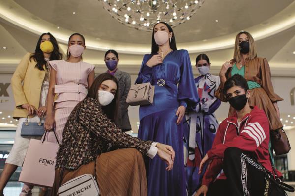 В торговом центре Mall of the Emirates проходит мероприятие World of Fashion