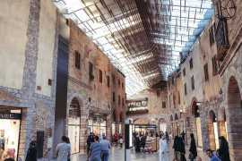 奥特莱斯购物村（Outlet Village）带领游客畅享迪拜购物节
