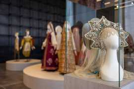 “Russia: Her Style and Soul” Fashion Exhibition Opens at Alserkal Avenue Dubai