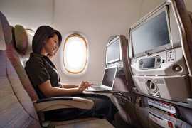 Wi-Fi, мобильная связь и прямые телетрансляции на рейсах Emirates в США станут доступны даже над Северным полюсом