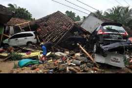 Tsunami in Indonesia kills at least 168 without warning (Video)