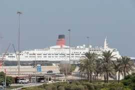 Famed ocean liner QE2 moves to Dubai drydock for &#039;ship to hotel&#039; conversion work