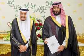 Saudi Arabia arrests princes, ex-ministers in anti-corruption drive