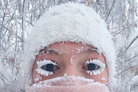 &#039;Snowlashes&#039; Instagram trend takes off in freezing Russian winter (Video)