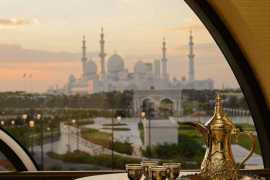 The Ritz-Carlton Abu Dhabi, Grand Canal