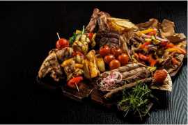 Indulge in an impressive Iftar at Studio M Arabian Plaza’s Level M Restaurant