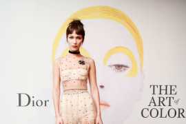 Images of Bella Hadid removed from The Dubai Mall after UAE and Saudi controversy