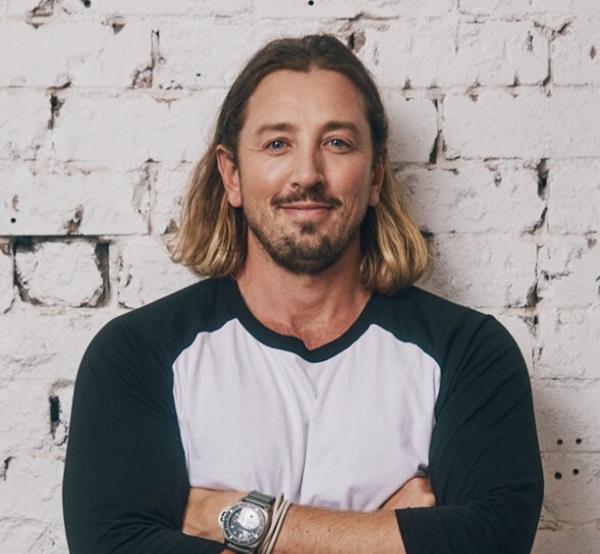 The Power of Plant-Based Living: Insights from Simon Hill on Nutrition and Wellness