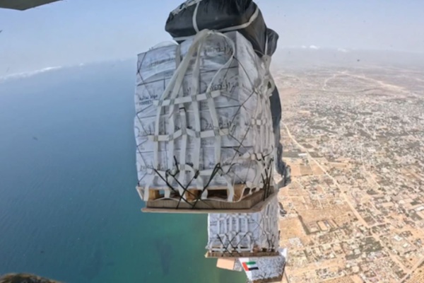 UAE carries out 68th airdrop of aid over Gaza Strip under ‘Birds of Goodness’ operation